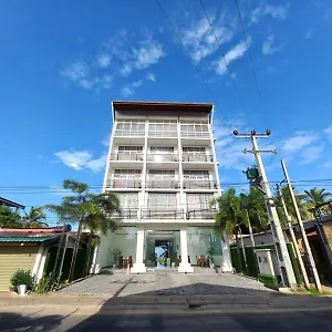 Beverly Negombo